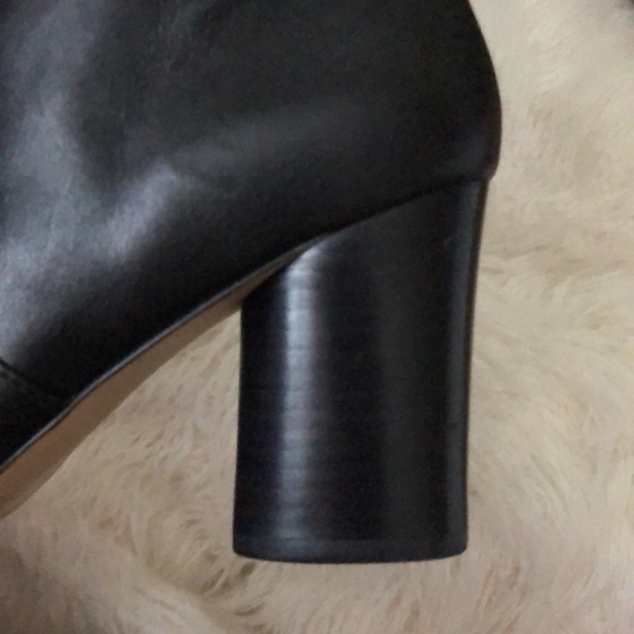 TAHARI Black Soft Nappa Leather Boots - Picture 5 of 15